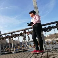 Live sex webcam photo for YourboywithPussy #275998072