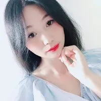 Live sex webcam photo for Yoyooo- #275983883