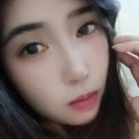 Live sex webcam photo for YueYue88 #277496415