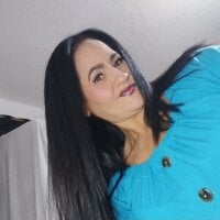 Live sex webcam photo for Yulieska_Ramirez #277604174