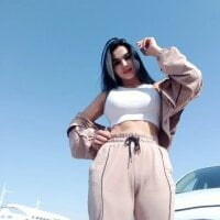 Live sex webcam photo for YvonneShaw #277159301