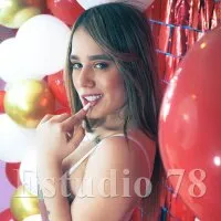 Live sex webcam photo for Zoe_olsen #275963805