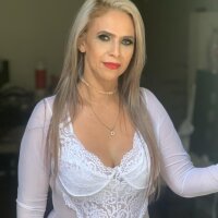 Live sex webcam photo for Zoe_sexx #276020733