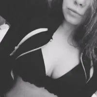 Live sex webcam photo for Zuli_Kiska