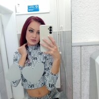 Live sex webcam photo for _Sarrah_96 #276250743