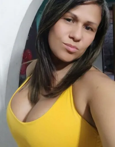 Live sex webcam photo for _greta-x #275511474