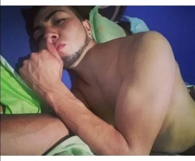 Live sex webcam photo for adam_sain #275493099