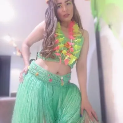 Live sex webcam photo for alice_0319 #275444228