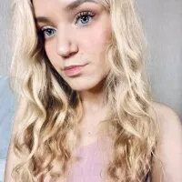 Live sex webcam photo for alice_nextdoor #276013207