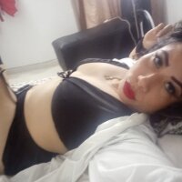 Live sex webcam photo for alondrahot82 #275835676