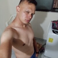 Live sex webcam photo for andresrobles #276753081