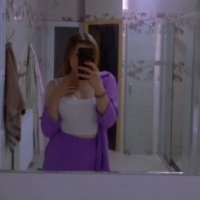 Live sex webcam photo for angel_sekret #275492630