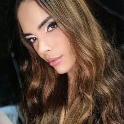 Live sex webcam photo for angelitasweet_tsx #275471905