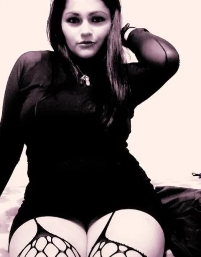 Live sex webcam photo for antonella_femix_ #275455581