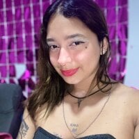 Live sex webcam photo for arianamoonn #278138004