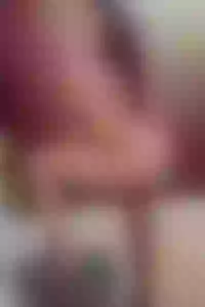 Live sex webcam photo for ariane458 #275598558