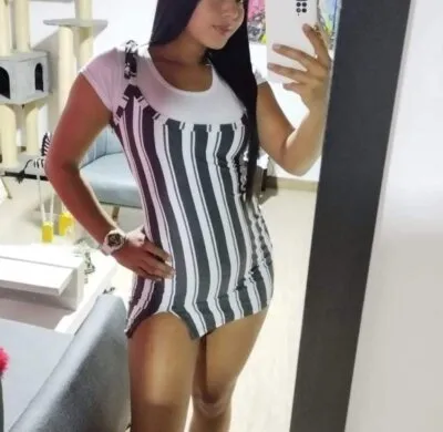 Live sex webcam photo for arianna_morgan #275528377