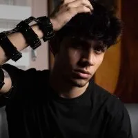 Live sex webcam photo for aron_n_derick #276060875