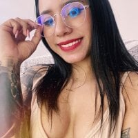 Live sex webcam photo for ashley_mayerr1 #277965778