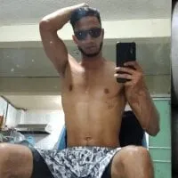 Live sex webcam photo for black_alex2 #277399770