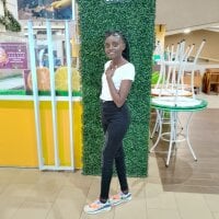 Live sex webcam photo for blackrihana22 #277277923