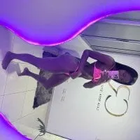 Live sex webcam photo for bonieklent