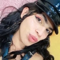 Live sex webcam photo for cameli_ts21 #277704601