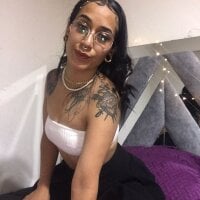 Live sex webcam photo for cassie-blaze #277962676