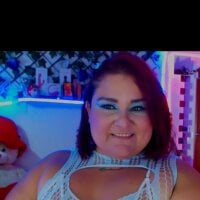 Live sex webcam photo for celestee_38 #277109019