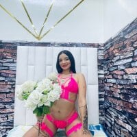 Live sex webcam photo for charlotte_queen18 #276718077