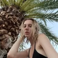 Live sex webcam photo for chiling_with_us #276767742