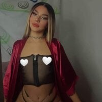 Live sex webcam photo for chloedoll18 #277701551