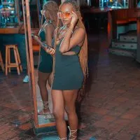 Live sex webcam photo for chocolate_bunny6 #275901459