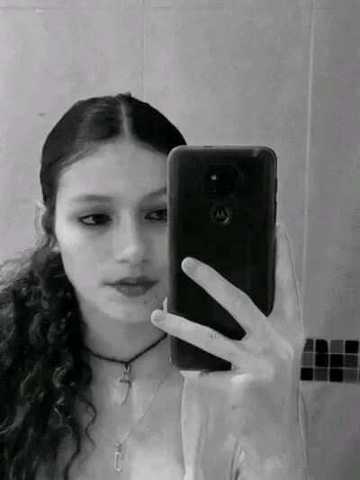 Live sex webcam photo for clohe_sky #275428805