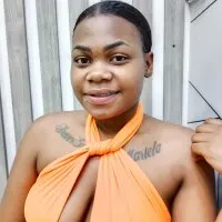 Live sex webcam photo for coral_saenz #275873046