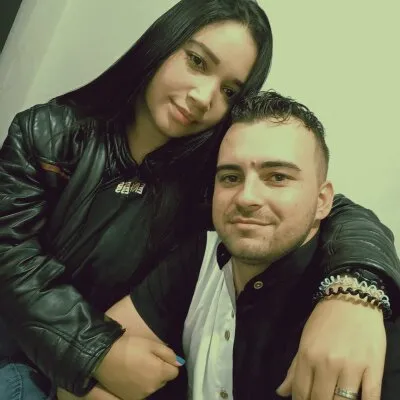 Live sex webcam photo for couple_horny1 #275530582