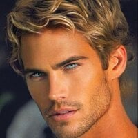 Live sex webcam photo for couplebigcock20 #277101289