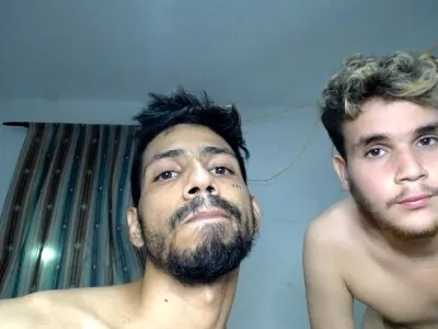 Live sex webcam photo for couples_boy777 #275619422