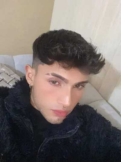 Live sex webcam photo for cumplicitcumming #275555338