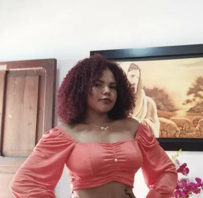 Live sex webcam photo for curly__brunette #275430922