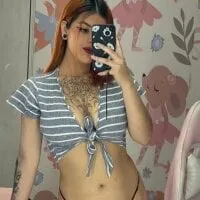 Live sex webcam photo for cute-emma #277066744
