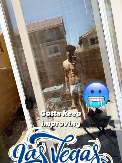 Live sex webcam photo for dirkjaxson #275490566