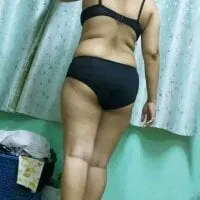 Live sex webcam photo for disiriya6 #277660543