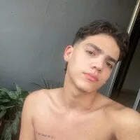 Live sex webcam photo for dustin_daimond333 #276931146