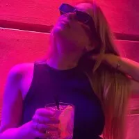 Live sex webcam photo for e1izabeth_hill #275904065