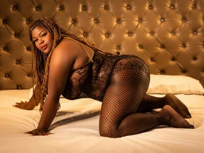 Live sex webcam photo for ebonny_suggarmommy #275530795