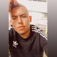 Live sex webcam photo for edward_541 #276337412