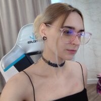 Live sex webcam photo for elli_26 #277285034