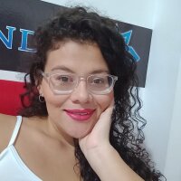 Live sex webcam photo for emily_diamonds #275779385