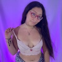 Live sex webcam photo for emily_megan_ #276969506